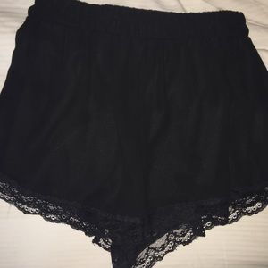 black lacy flows shorts