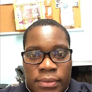 Meet your Posher, Camille