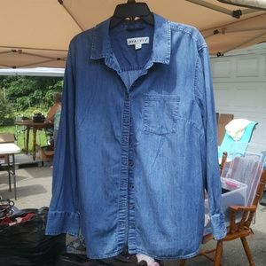 Ava & Viv chambray button down