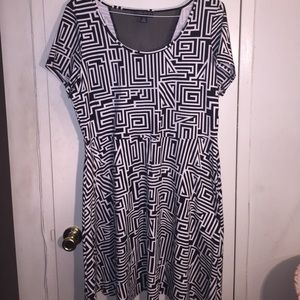 Forever 21 Plus Size Geometric Skater Dress