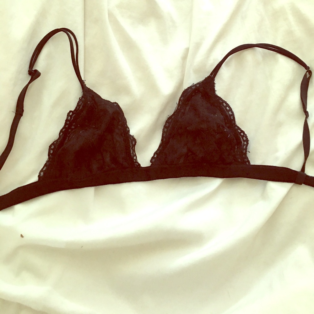 Black bralette