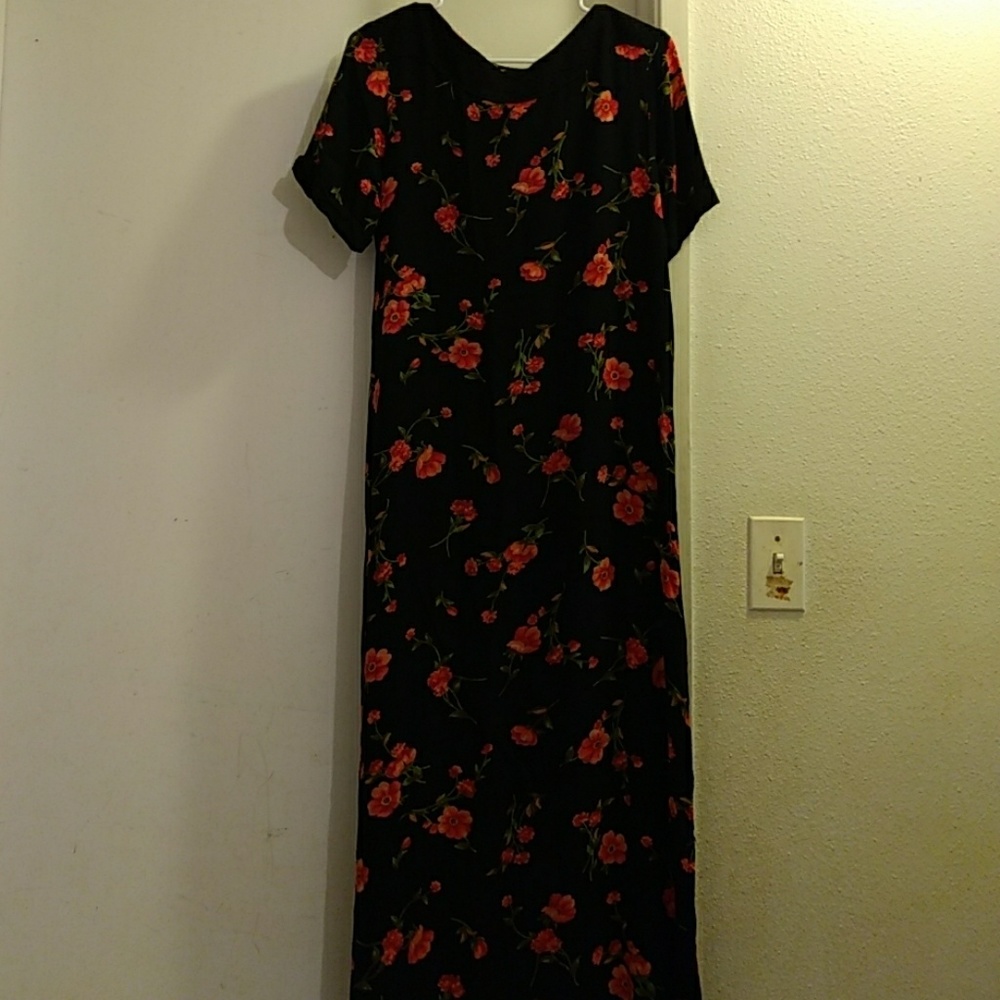 Black floral print dress