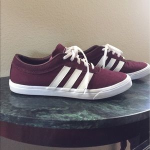 Burgundy Adidas Woman's Size: 8
