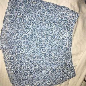 blue and white daisy patterned shorts