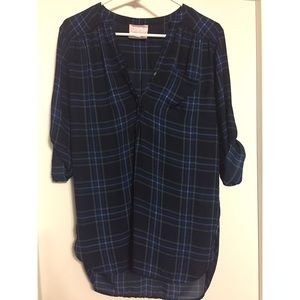 Button blouse