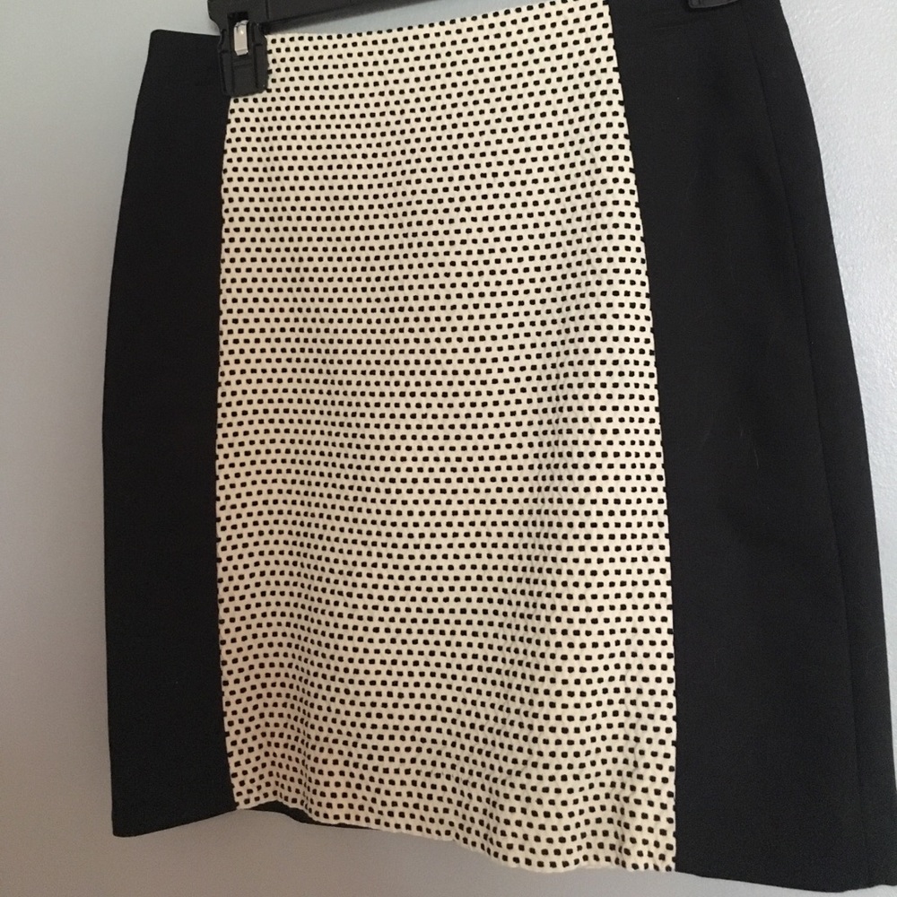 LOFT Black and White Skirt
