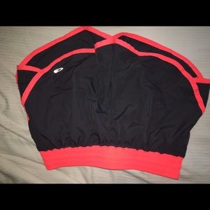 gray and pink under armour shorts