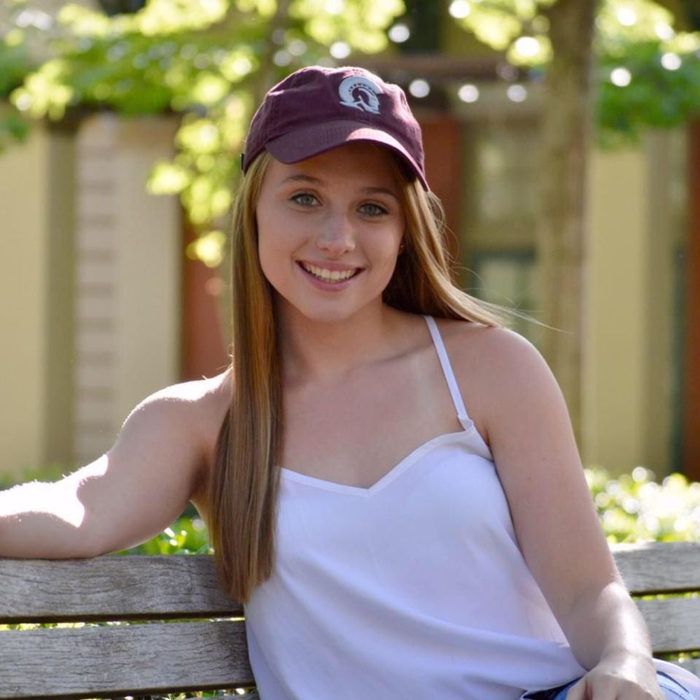 Meet your Posher, Savannah