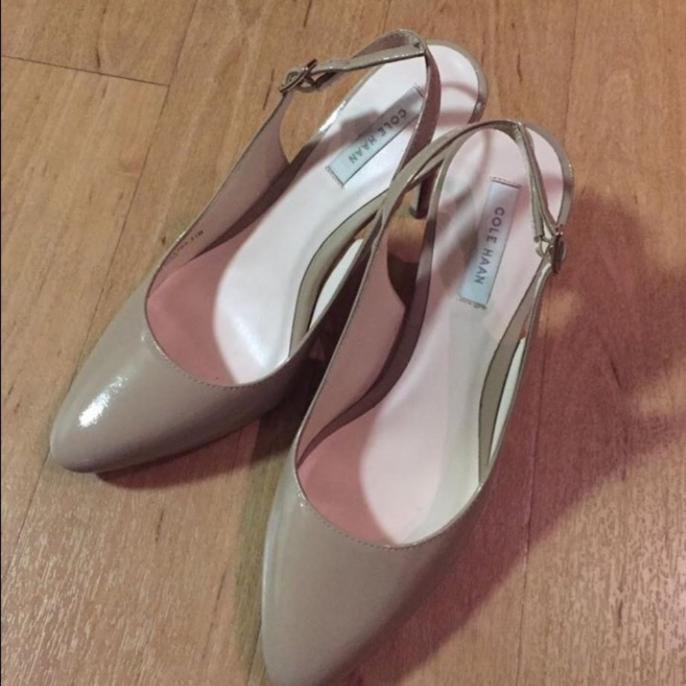 ❤️flash sale❤️Cole Haan pumps nude  size 5.5