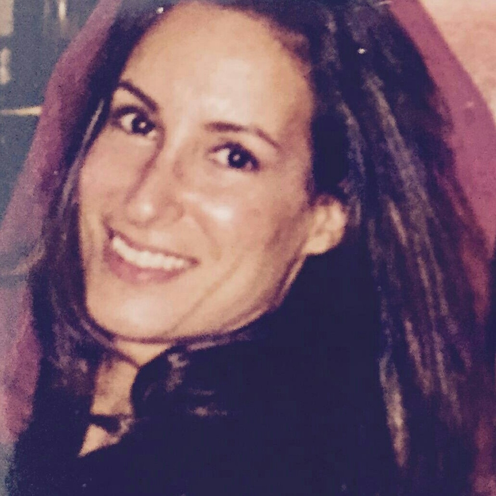 Meet your Posher, Estella