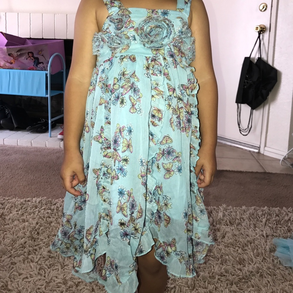 Toddlers flower dress, size 4T