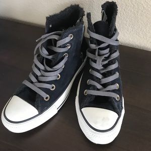 Converse suede black zip high tops