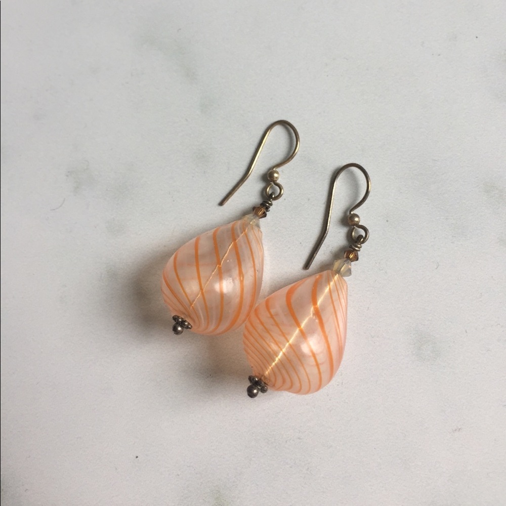 Fun! Orange swirl earrings 🍊