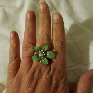 Green flower white rhinestones stretchy ring