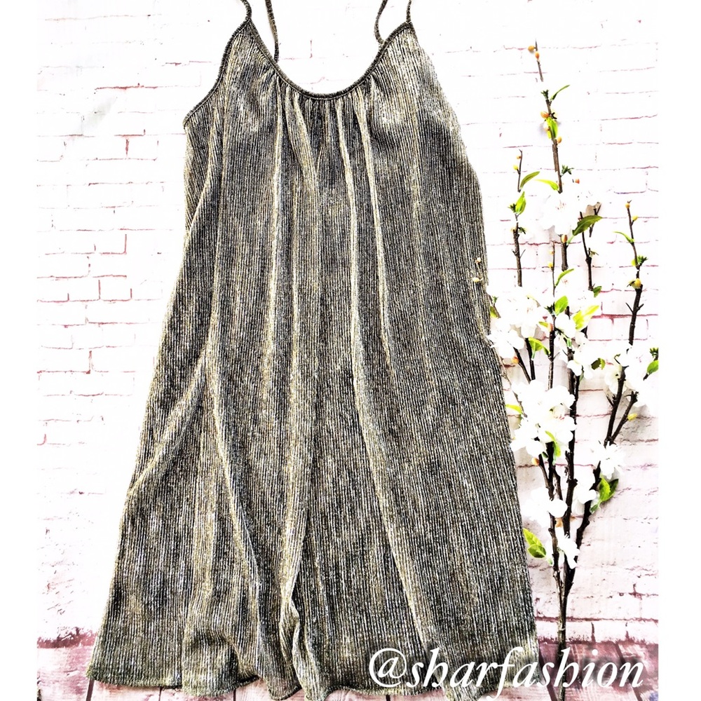Crepe fabric style slip dress 🌼