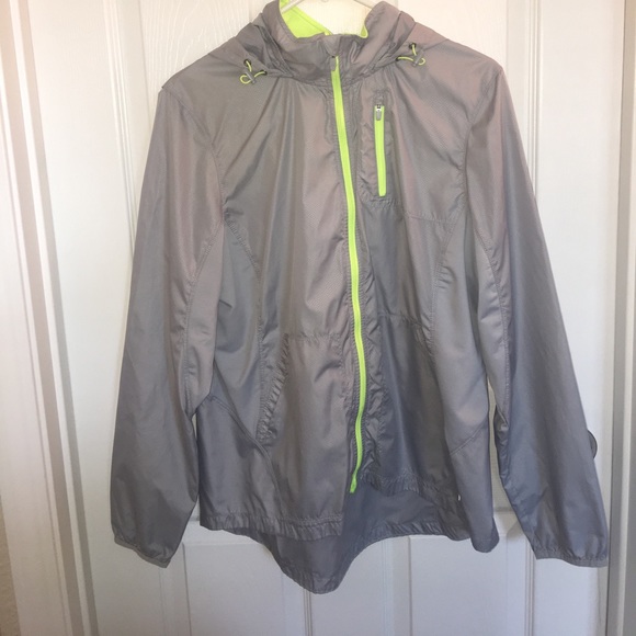 Athletic windbreaker/rain jacket - Picture 1 of 3