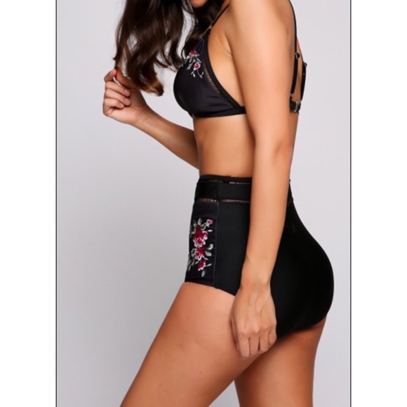 Black High Waisted floral Bikini - Picture 3 of 6