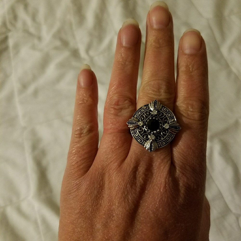 Black & white rhinestones stretchy ring
