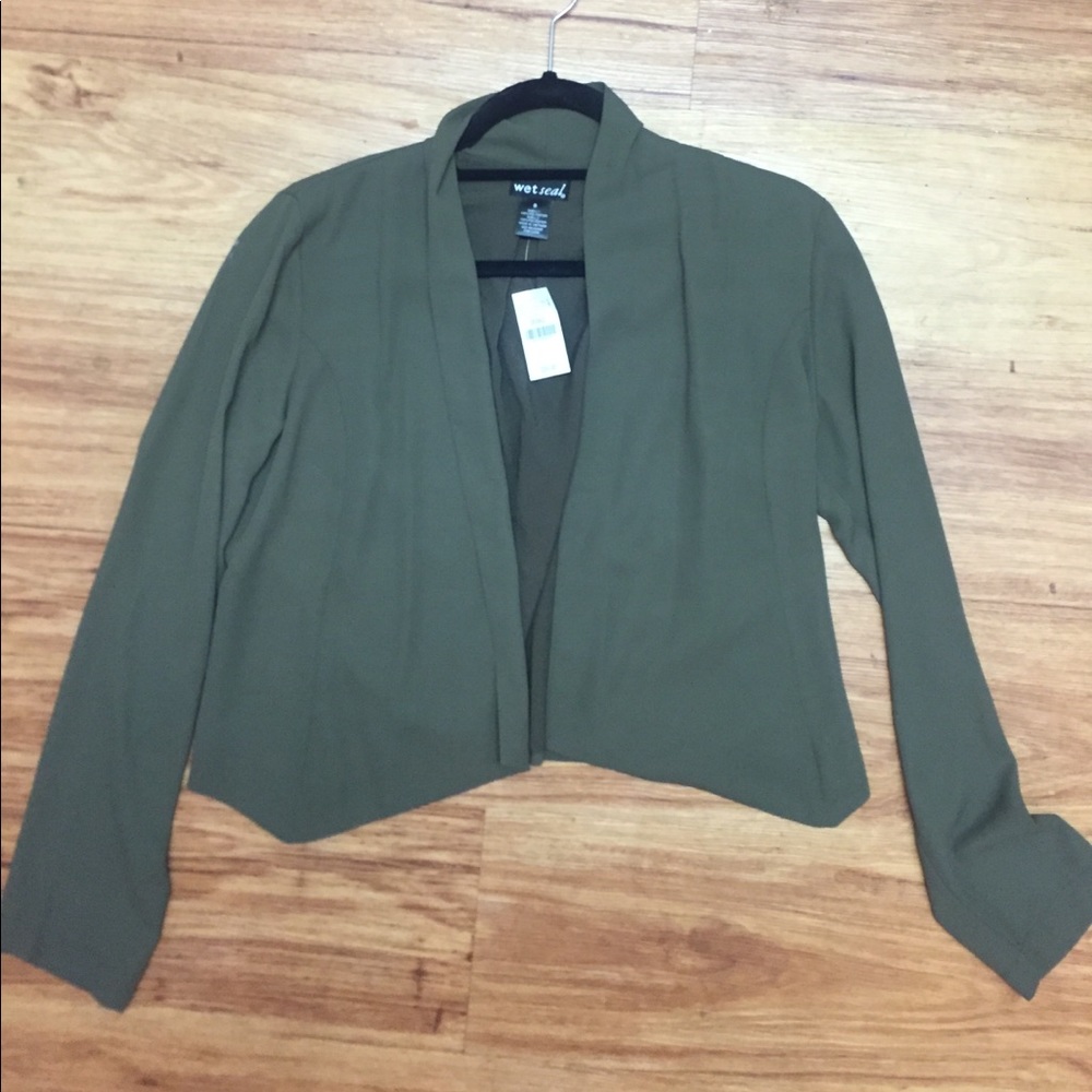 Light weight jacket