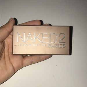 Naked 2 Basics Eyeshadow Palette