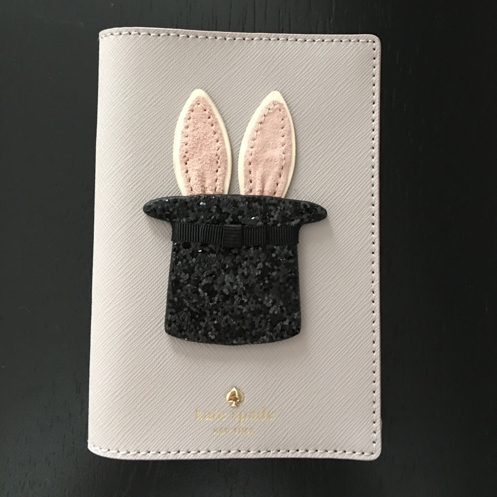 BNWT Kate Spade New York bunny passport case