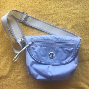 Lululemon Athletica Festival Bag pale light blue