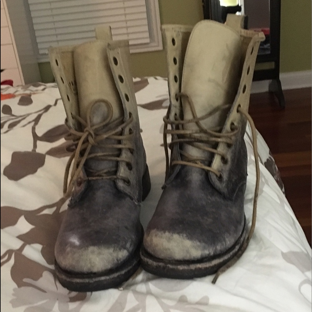 Frye combat