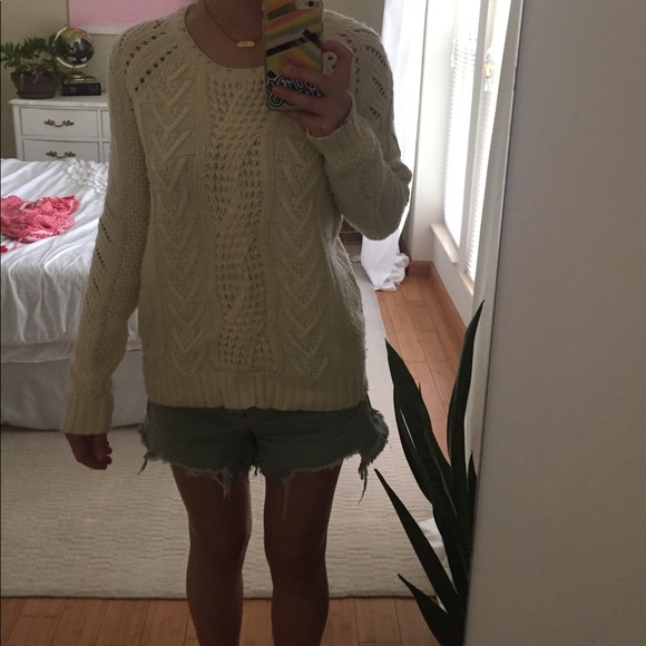 Cream knit gap sweater - Picture 1 of 5