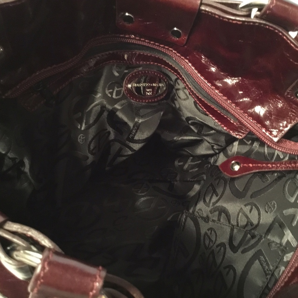 ...Burgundy Leather Tote - Picture 6 of 8