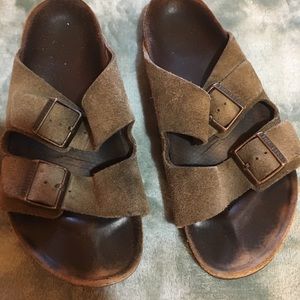 Arizona birkenstocks in suede