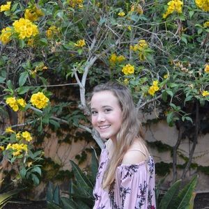 Meet your Posher, Madi