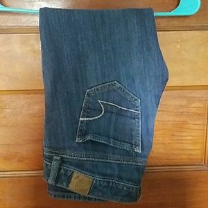 American Eagle Capris