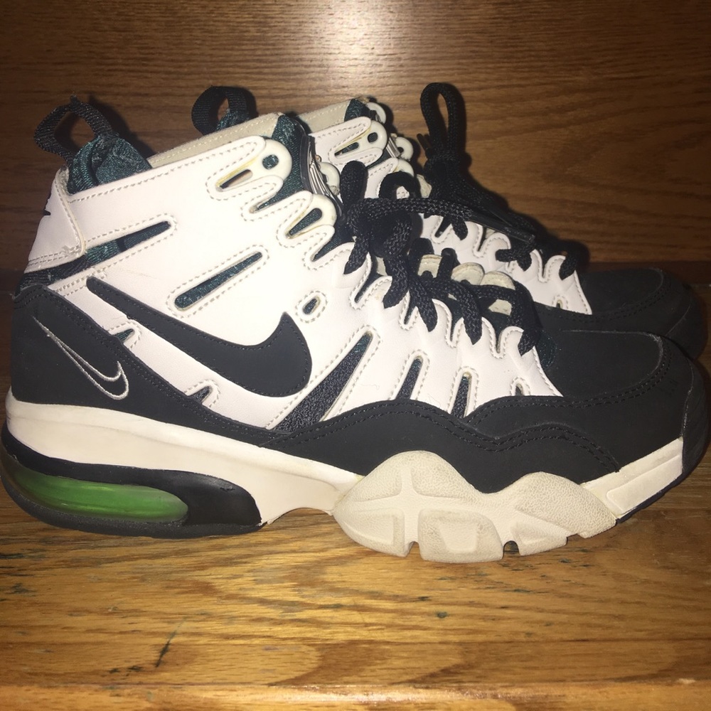 Air maxes