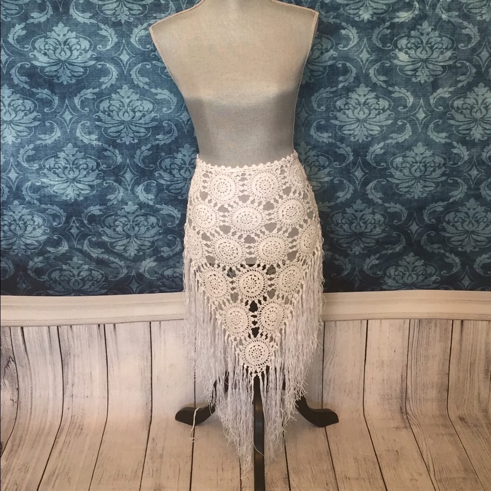 White crochet skirt