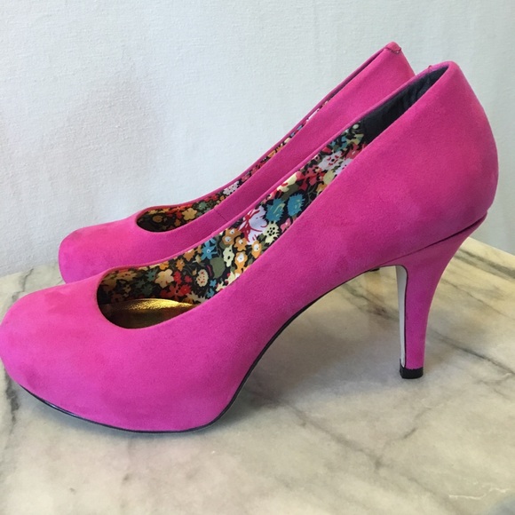 MadDen GirL suEde PumPs - Picture 4 of 12