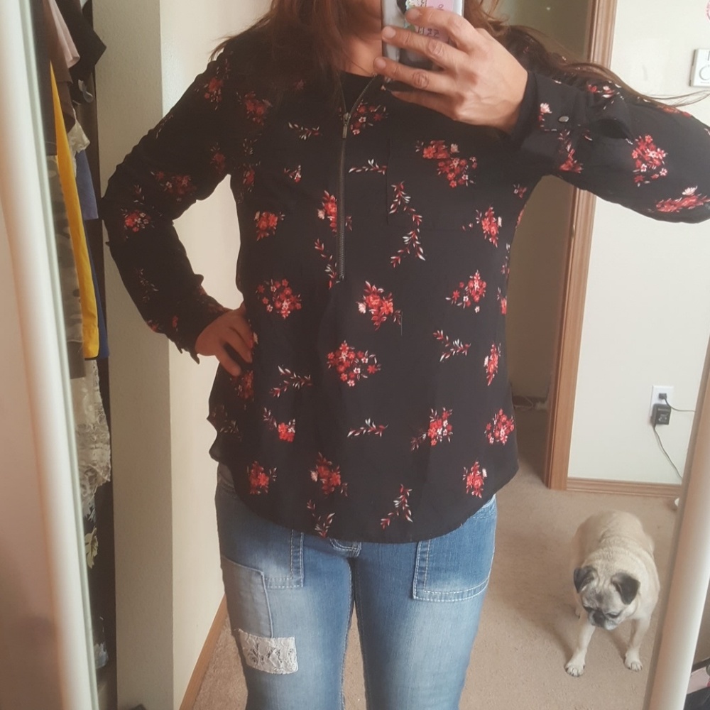 Donating Soon - Black long sleeve polyester top