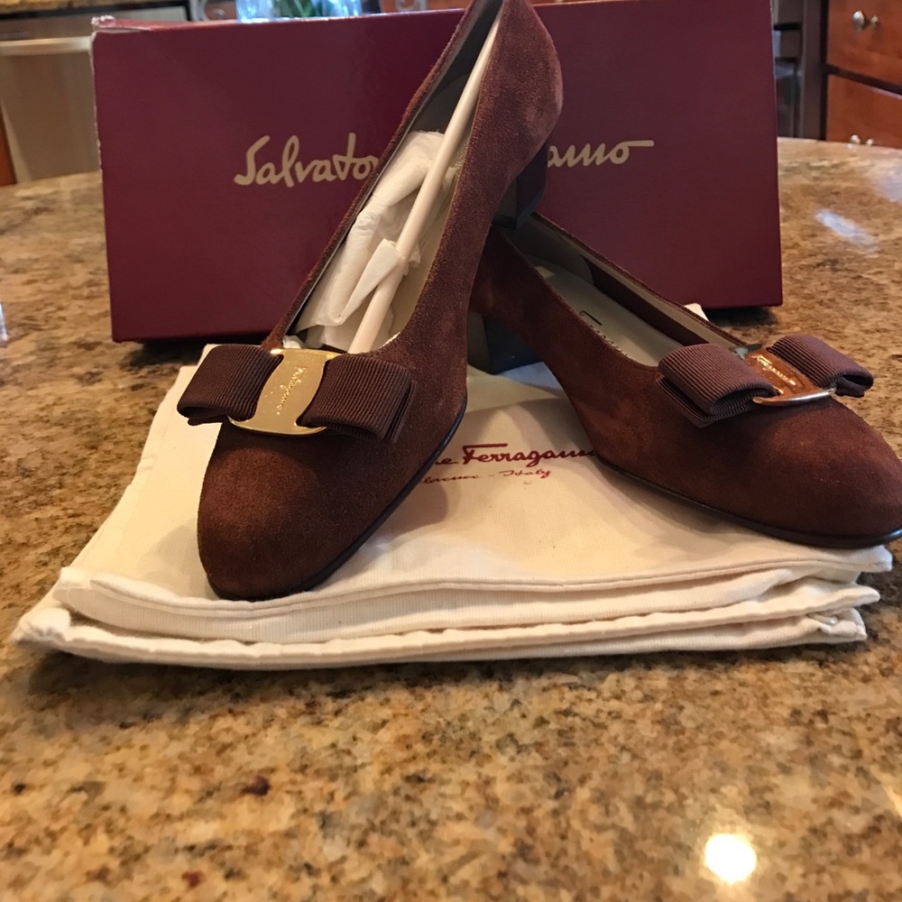 Salvatore Ferragamo flats