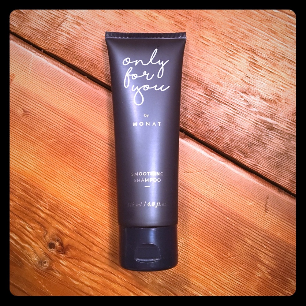 Monat smoothing shampoo