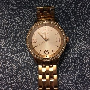 Rose gold Fossil watch