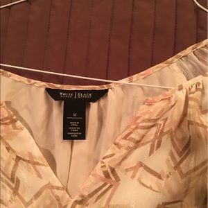 Pretty White House Black Market summer blouse