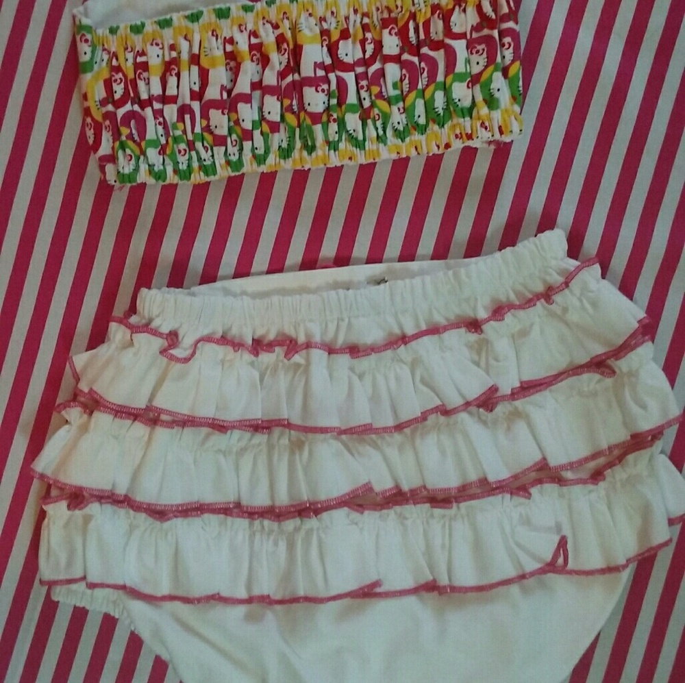 Hello Kitty Sun Suit - Picture 3 of 5