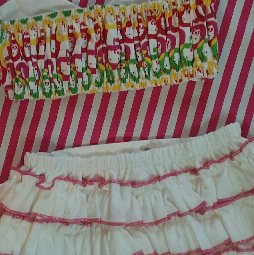 Hello Kitty Sun Suit - Picture 4 of 5