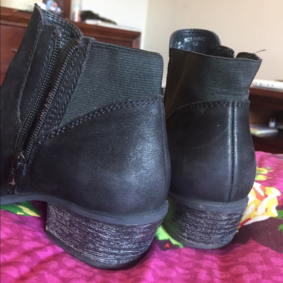 Black Steve Madden booties - Picture 6 of 6