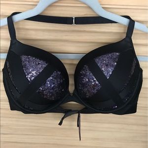 Victoria's Secret limited ed. 2015 fashion show