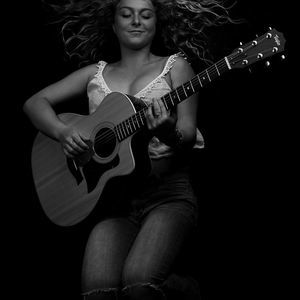 Meet your Posher, Courtney