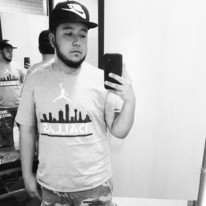 Meet your Posher, Luis