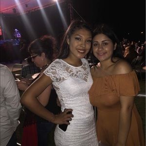 Meet your Posher, Cinthia