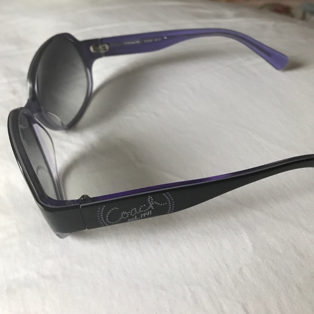 Coach sunglasses - Picture 3 of 8