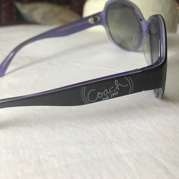 Coach sunglasses - Picture 6 of 8