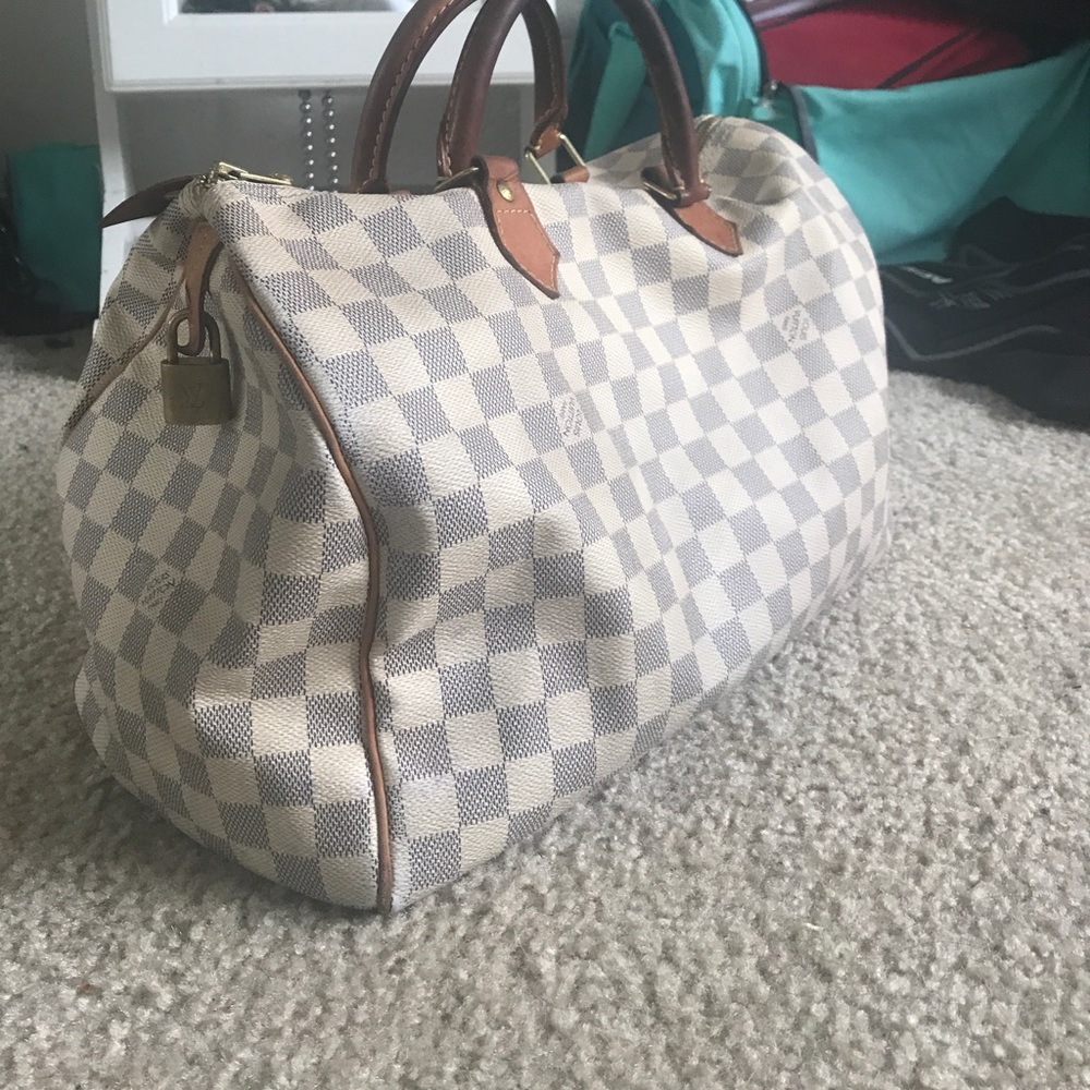 Authentic LV Speedy 35